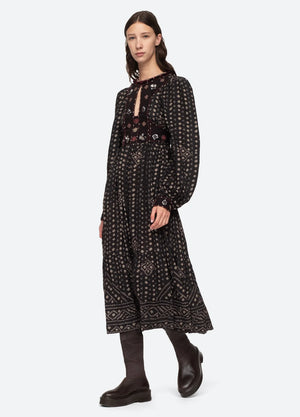 Maja L/S Dress