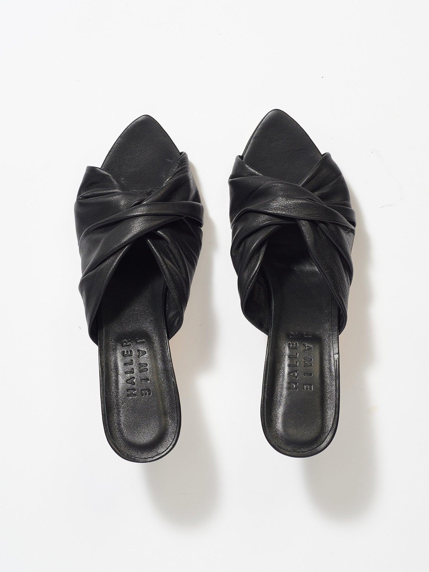 The Knot Heel