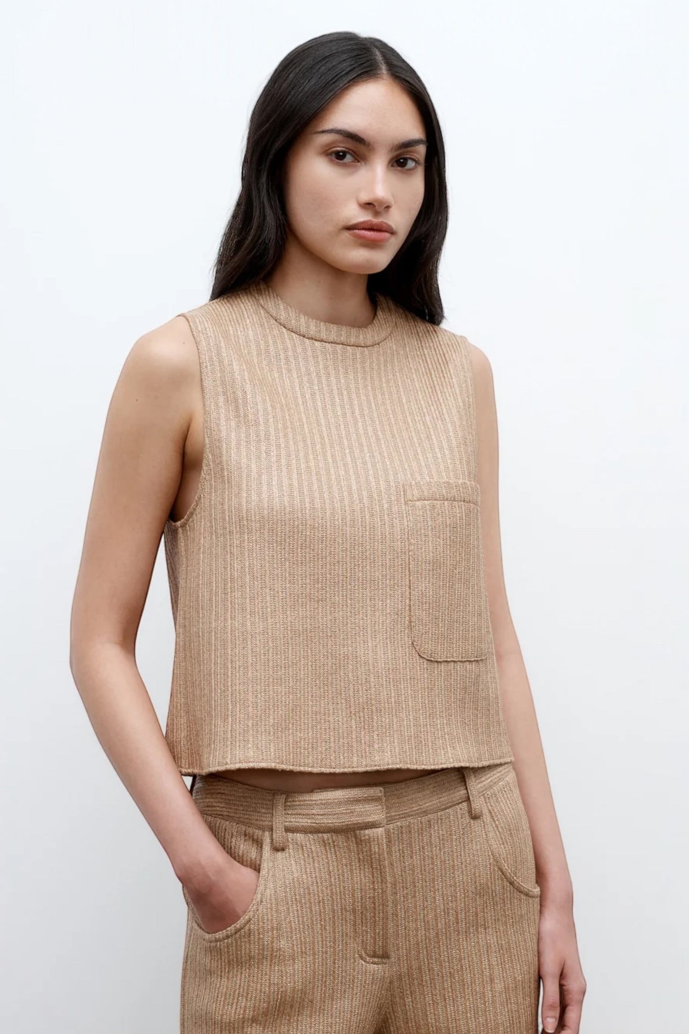 Cropped Muscle Tank