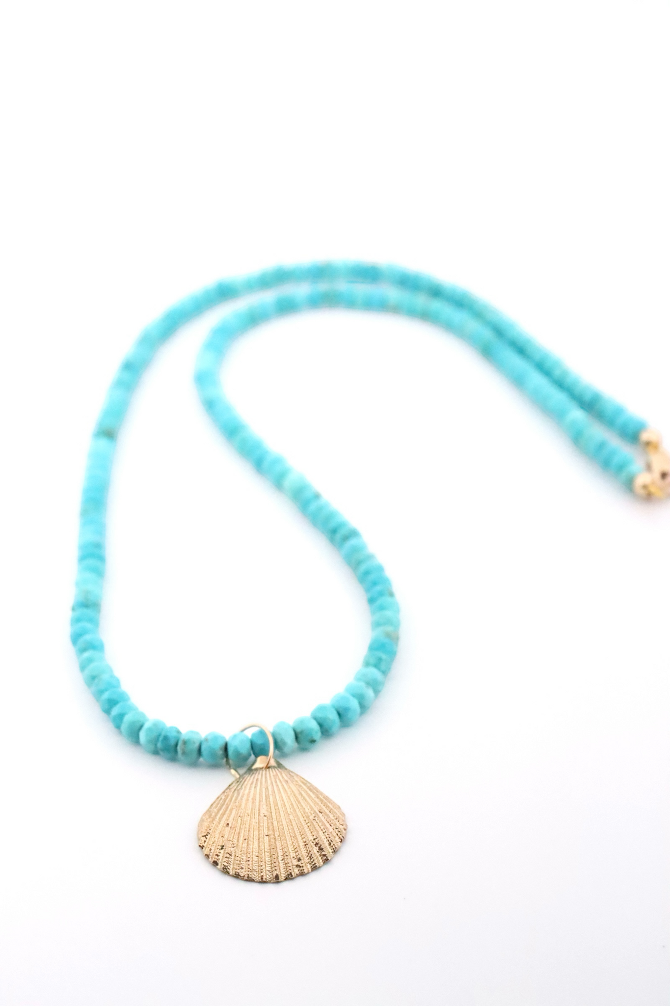 Turquoise Beads W/ Wrightsville Beach Shell