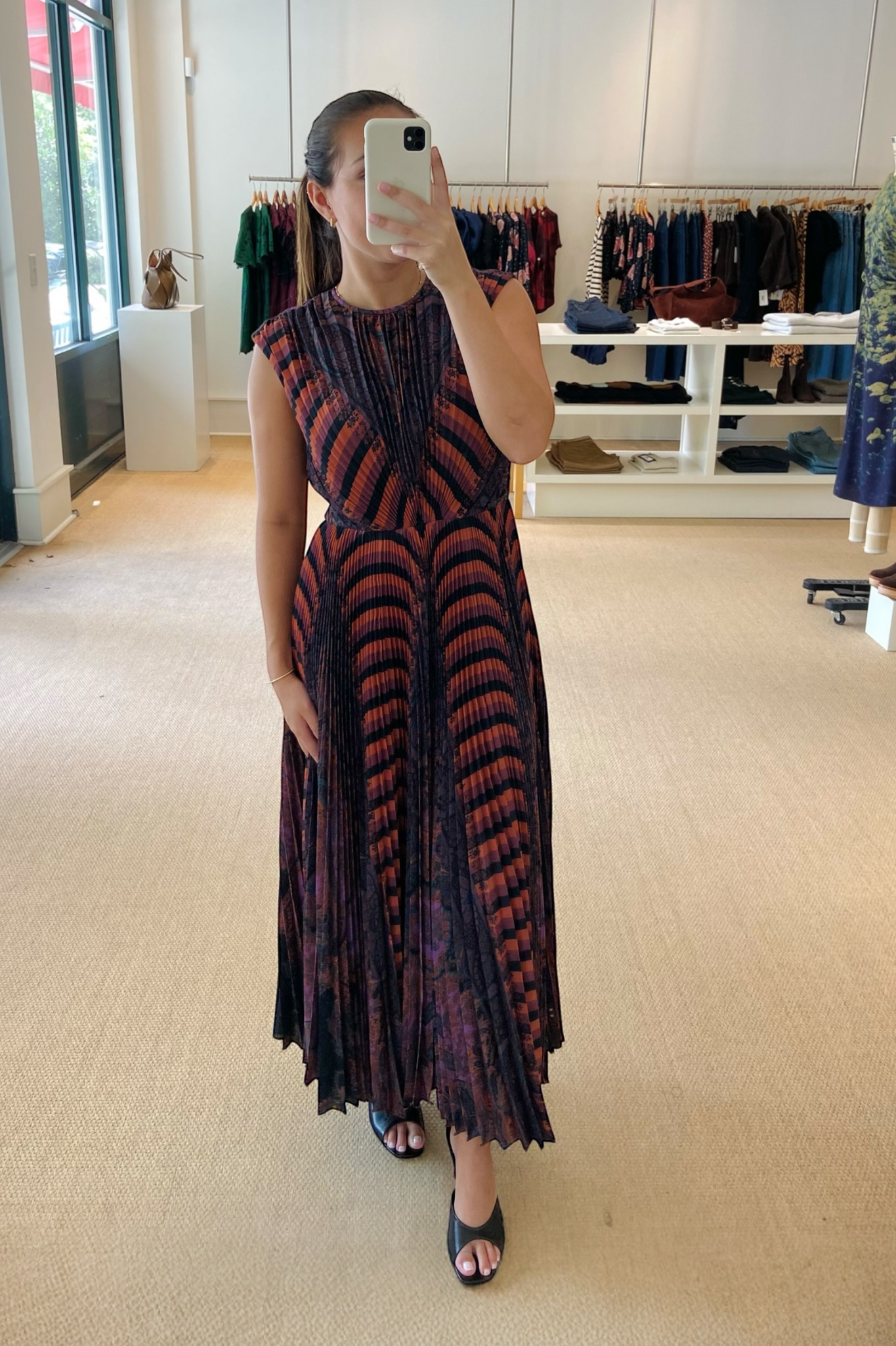 Violeta Pleated Sleeveless Midi Dress