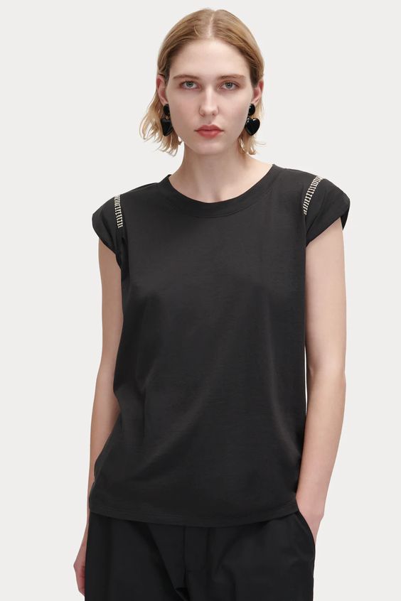 Miles Tee