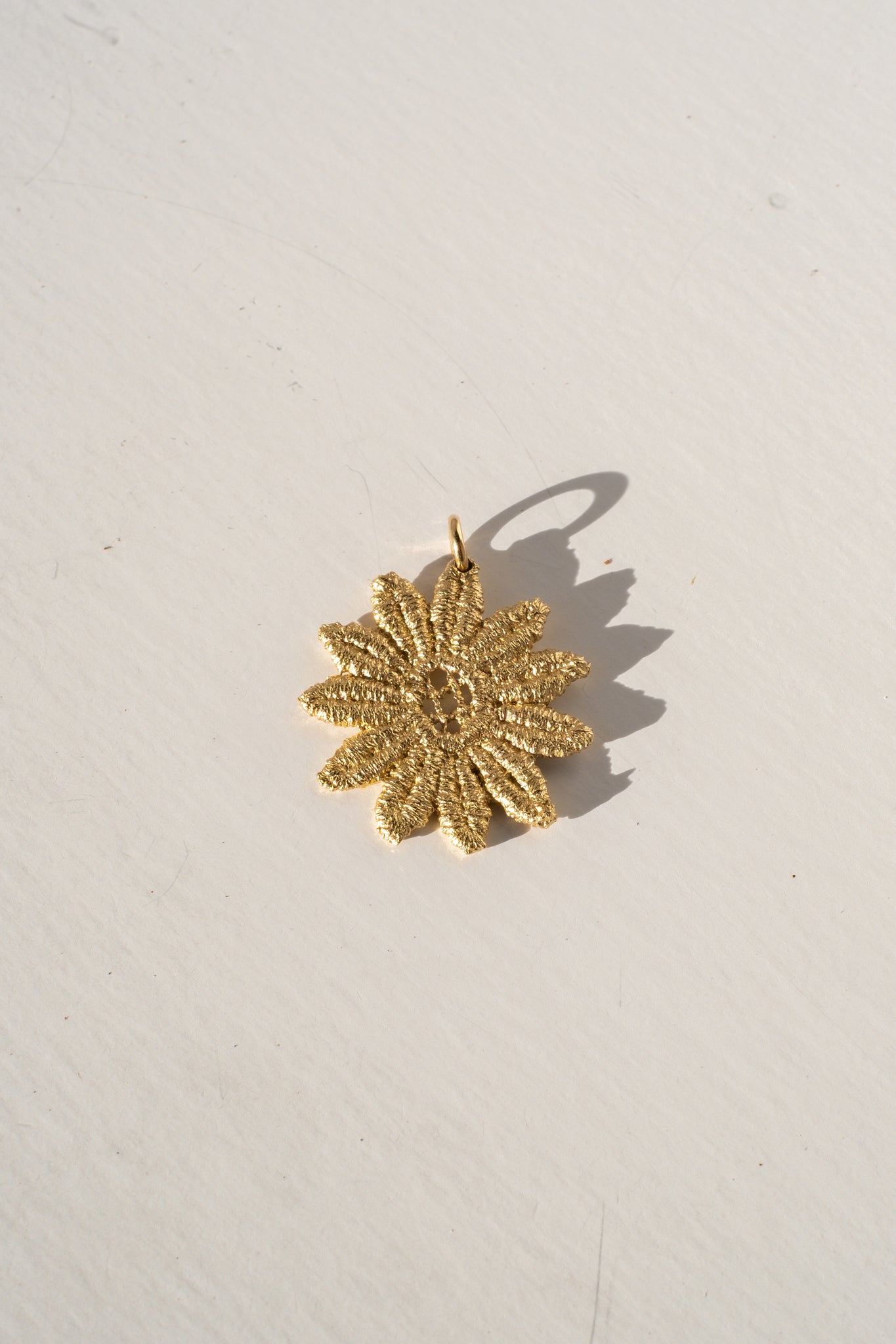 14k YG Small Flower Charm